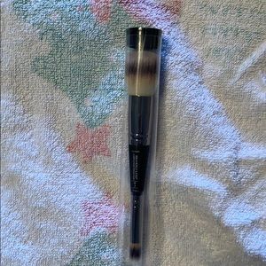 IT Cosmetics #7 Brush